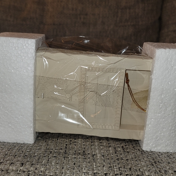 Tooth Fairy Box - Picture 7 of 10